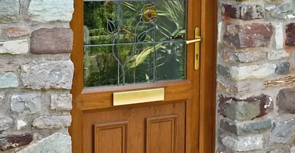 B2-UPVC-DOOR-RHW_4365_WEB
